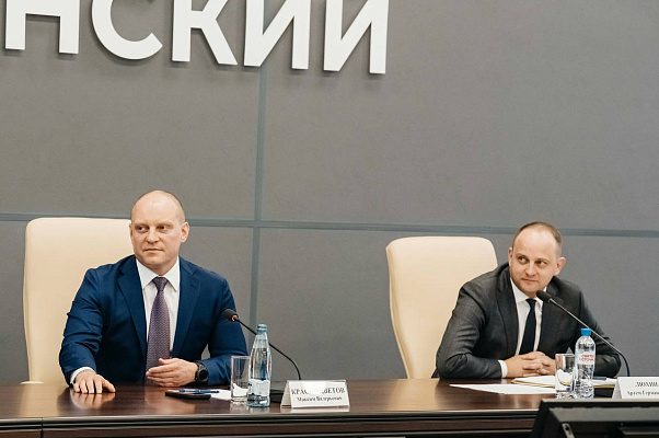 Сегодня состоялось первое заседание Общественной палаты округа Пушкинский. В ходе заседания избрали председателя, им стал Алексей Селеменев, и его заместителей. Также утвердили структуру Общественн…