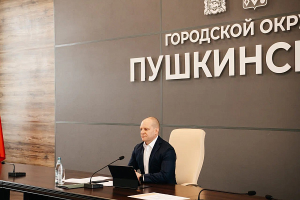 Сегодня под председательством Андрея Воробьёва прошло еженедельное совещание. В регион пришёл снегопад. В округе Пушкинский коммунальные службы с самого утра…